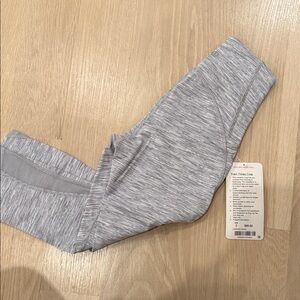 Lululemon train times crop